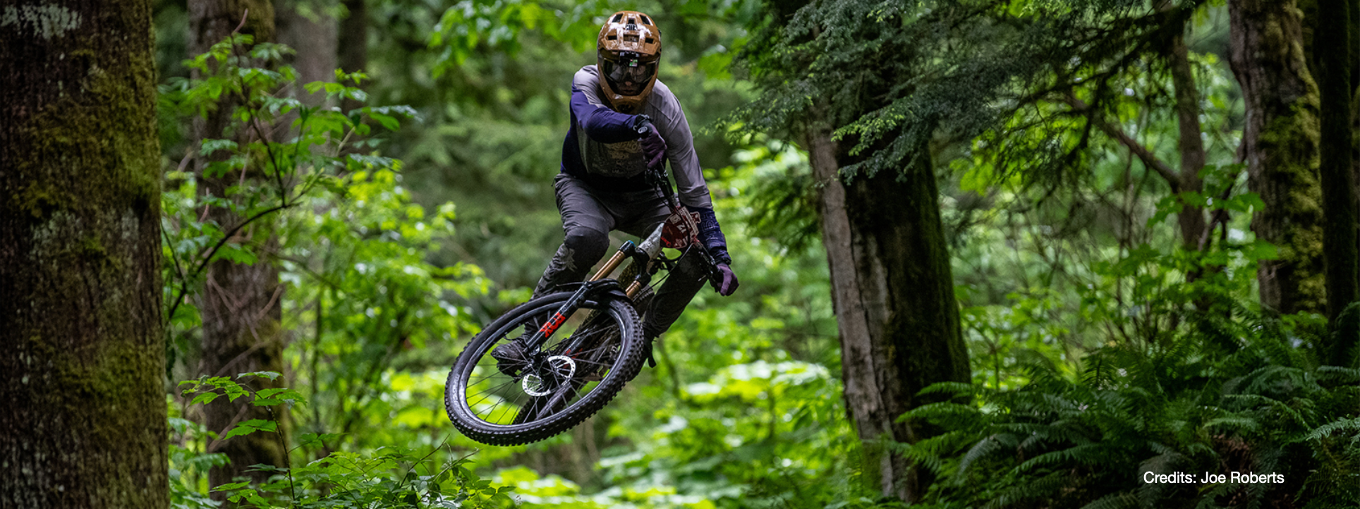 A MTB rider making a jump