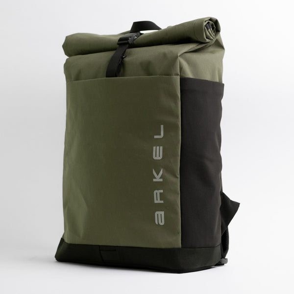 Signature D - Commuting Waterproof Backpack